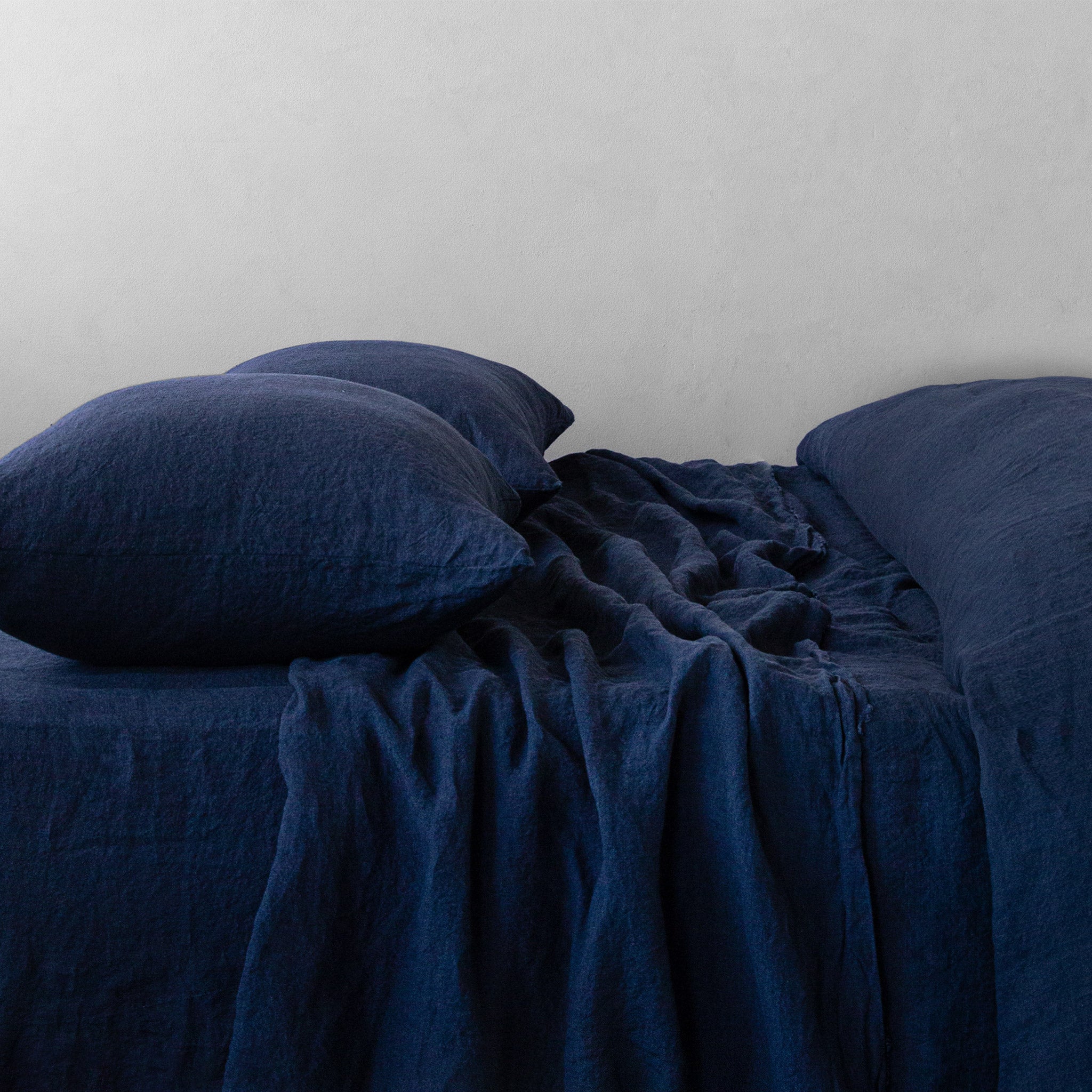 Basix Linen Pillowcase | Navy Blue | Hale Mercantile Co.