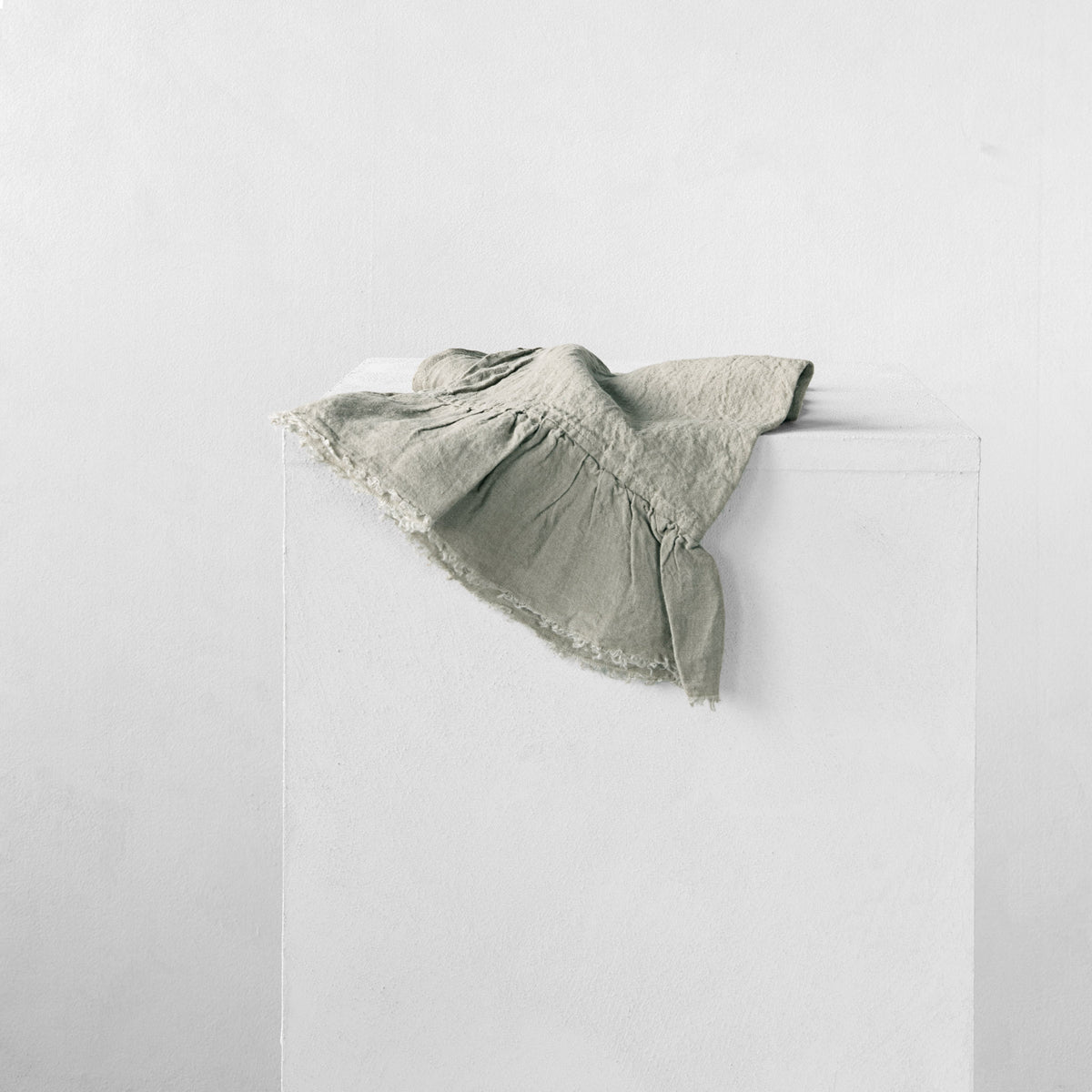Kristine Linen Guest Towel - Argent