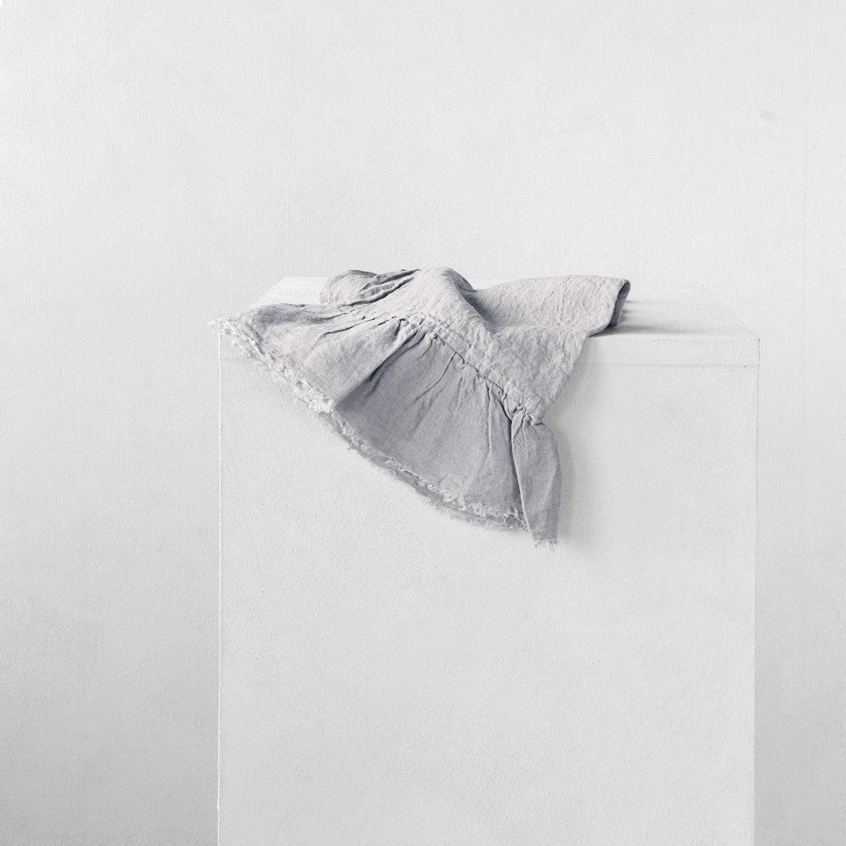 Kristine Linen Guest Towel - Fog