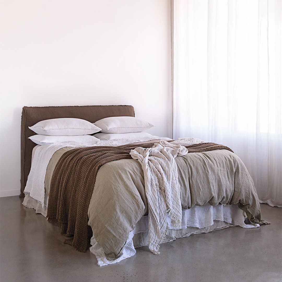 Flocca Linen Bedhead Short - Bere