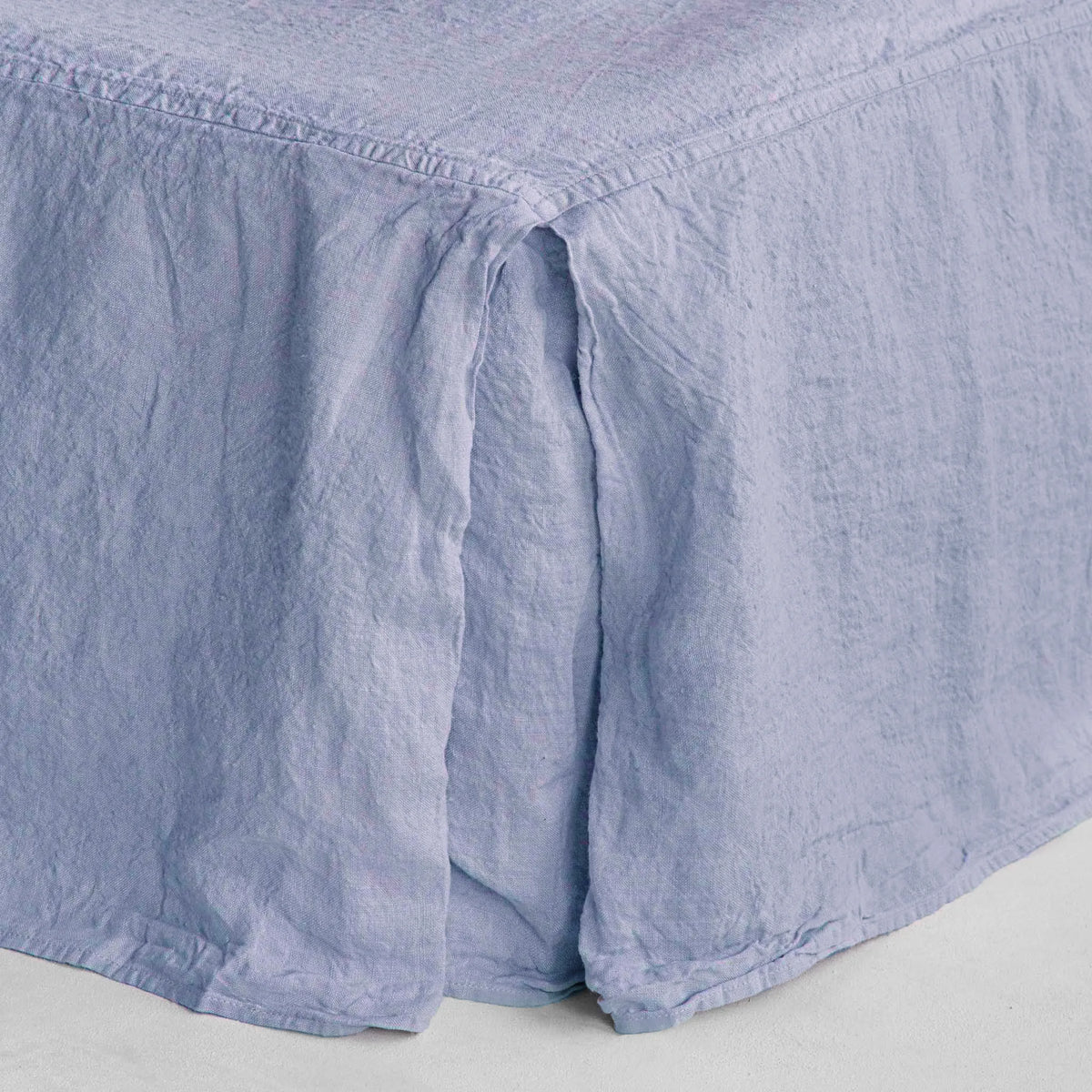 Basix Linen Bed Skirt/Valance - Azzura