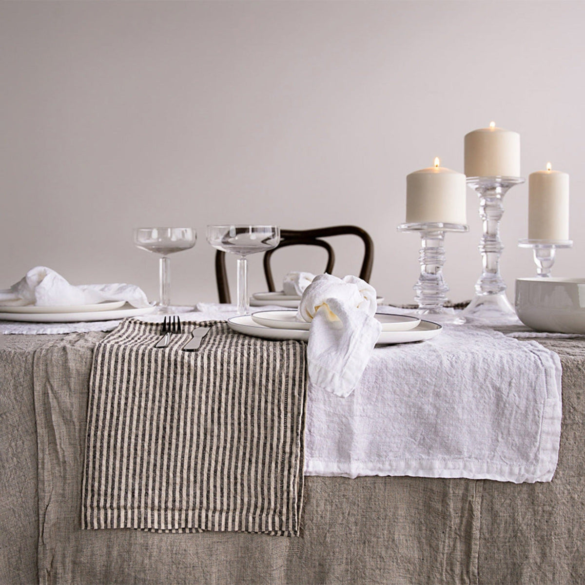 Flocca Linen Tablecloth - Kali