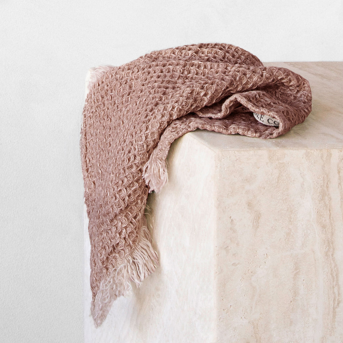 Flocca Linen Face Towel - Rosa