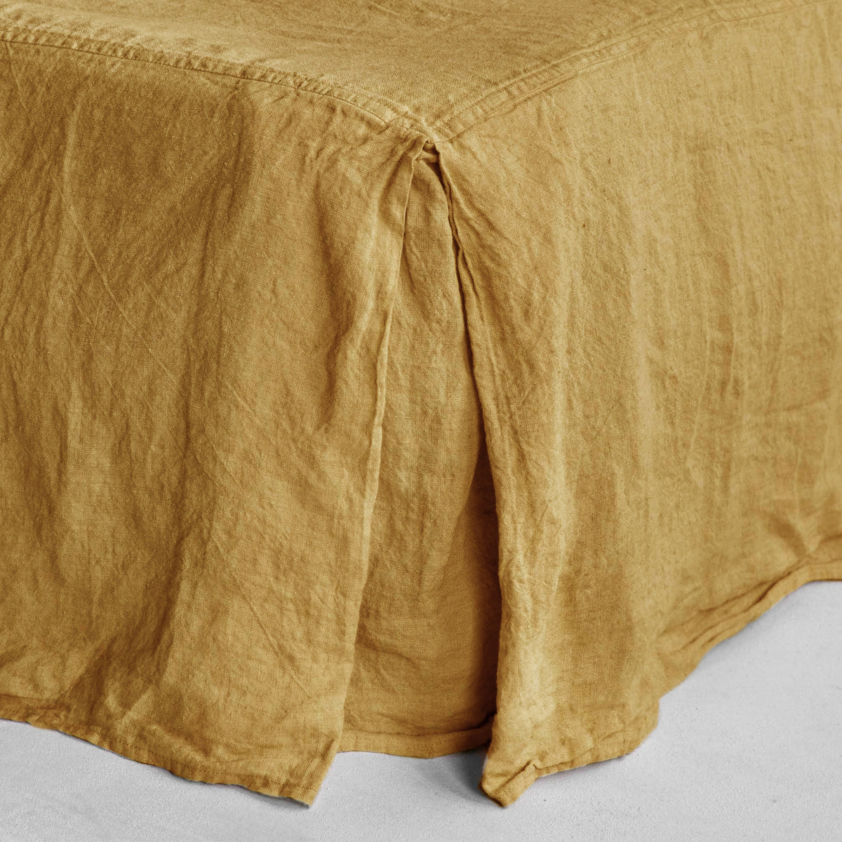 Basix Linen Bed Skirt/Valance - Maiz