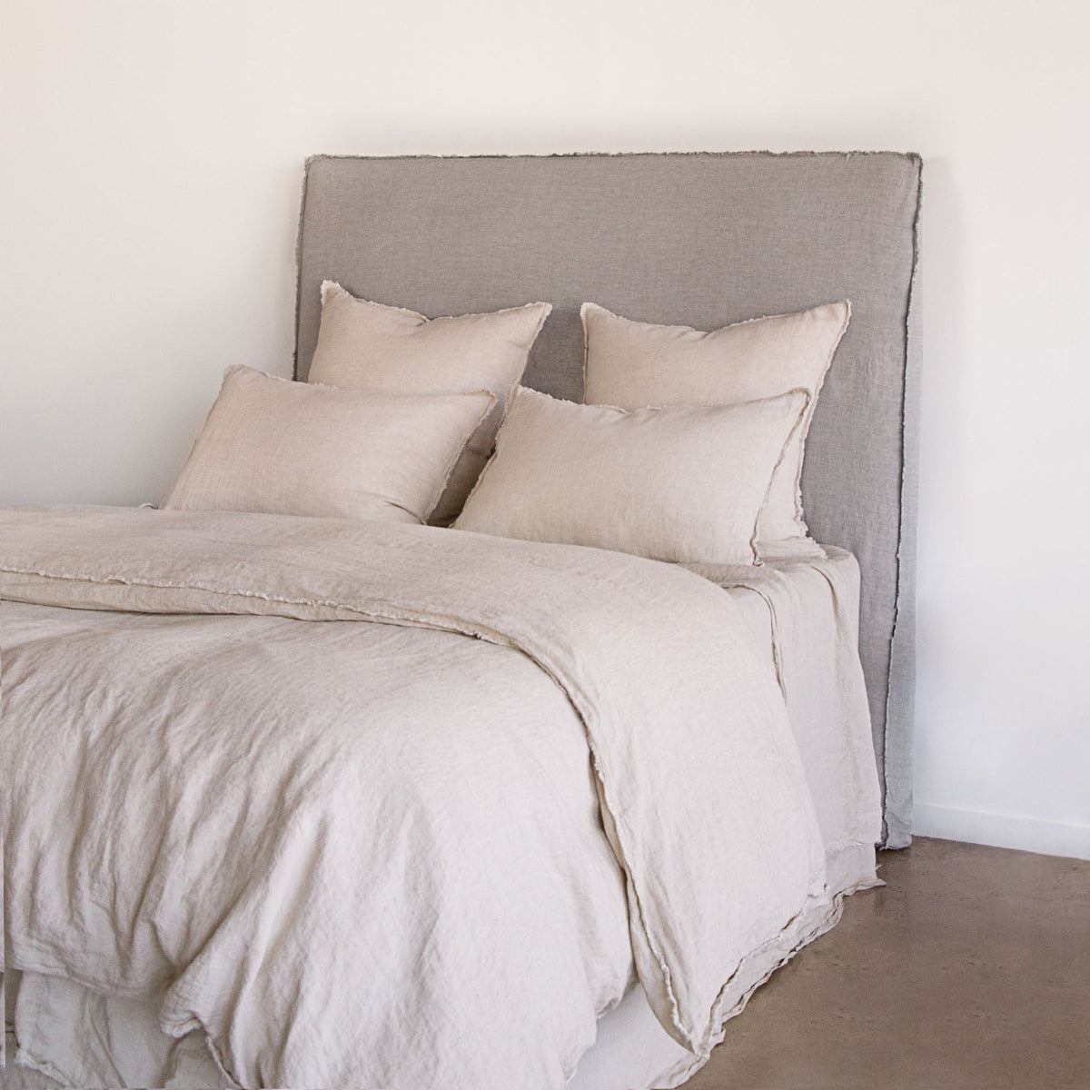 Flocca Linen Bedhead Tall - Kali
