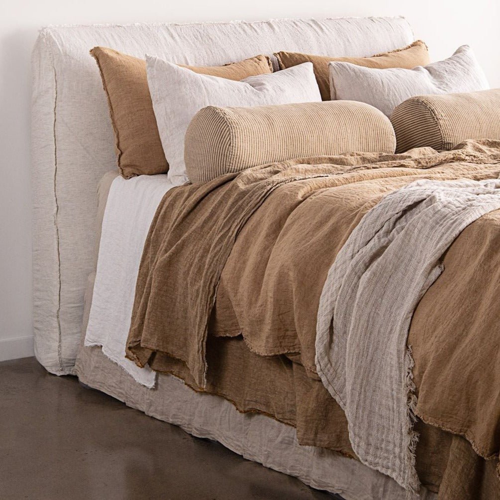 Flocca Linen Bedhead Short - Petra