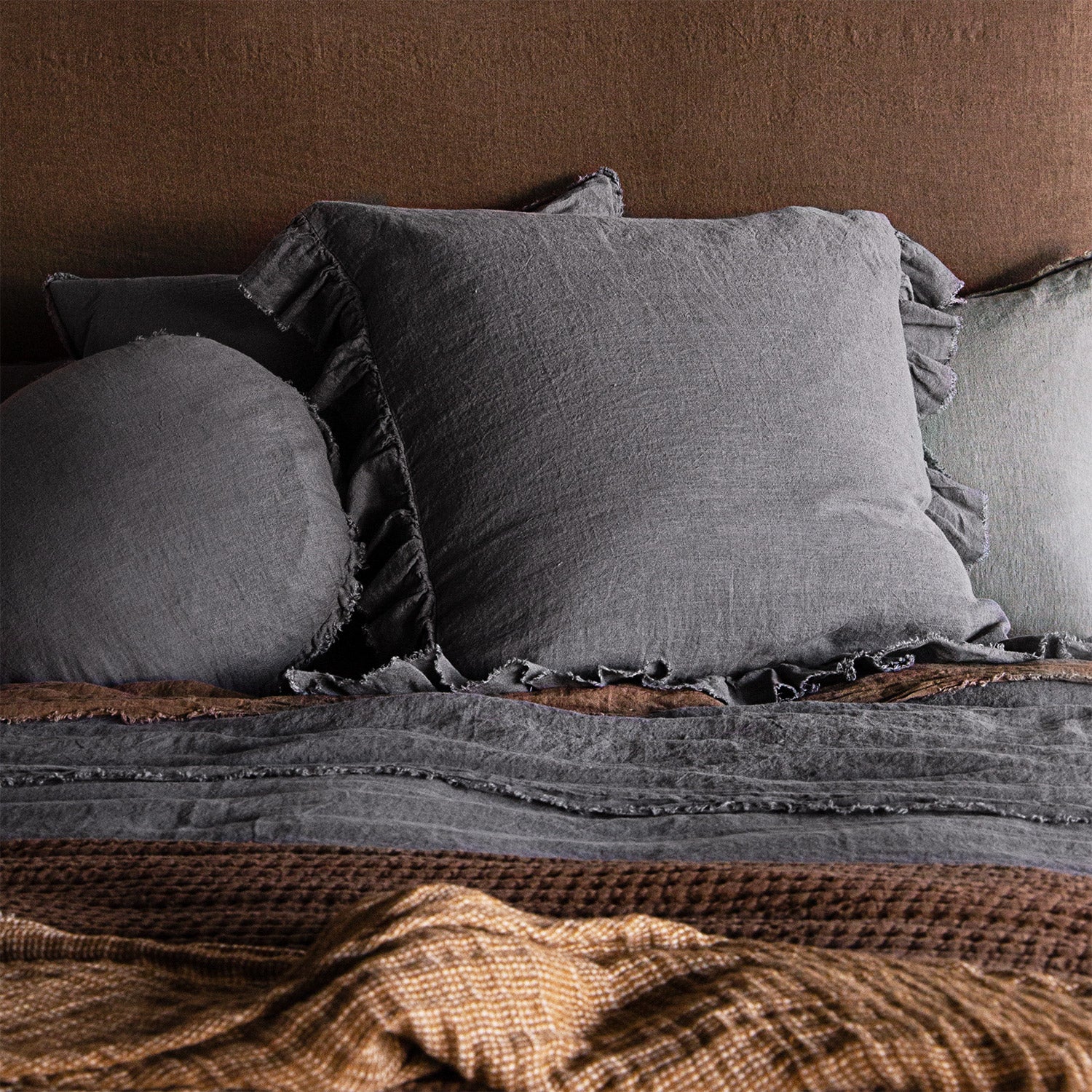 Linen European Pillowcase | Charcoal Grey | Hale Mercantile Co.