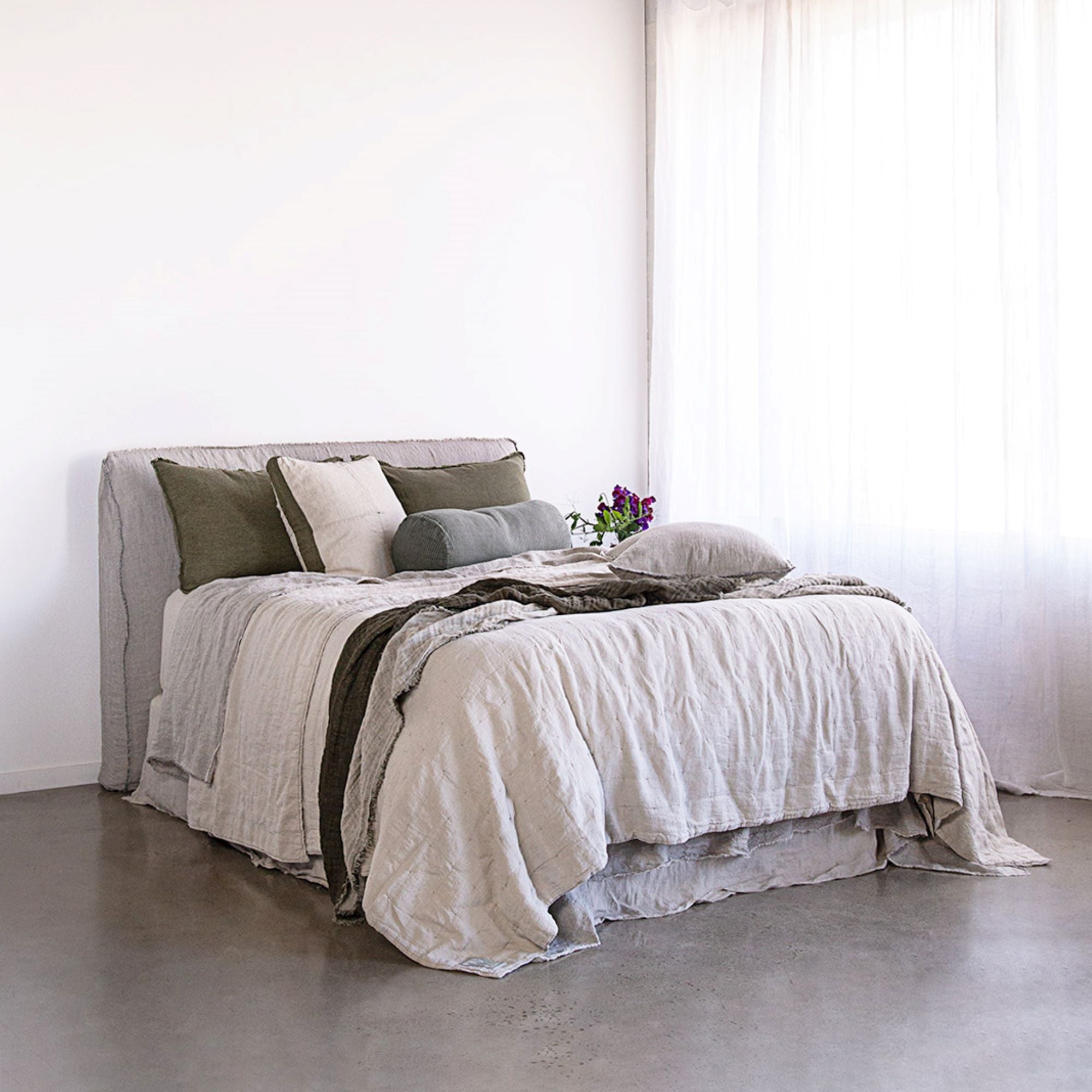 Short Linen Bedhead | Sandy Grey | Hale Mercantile Co.