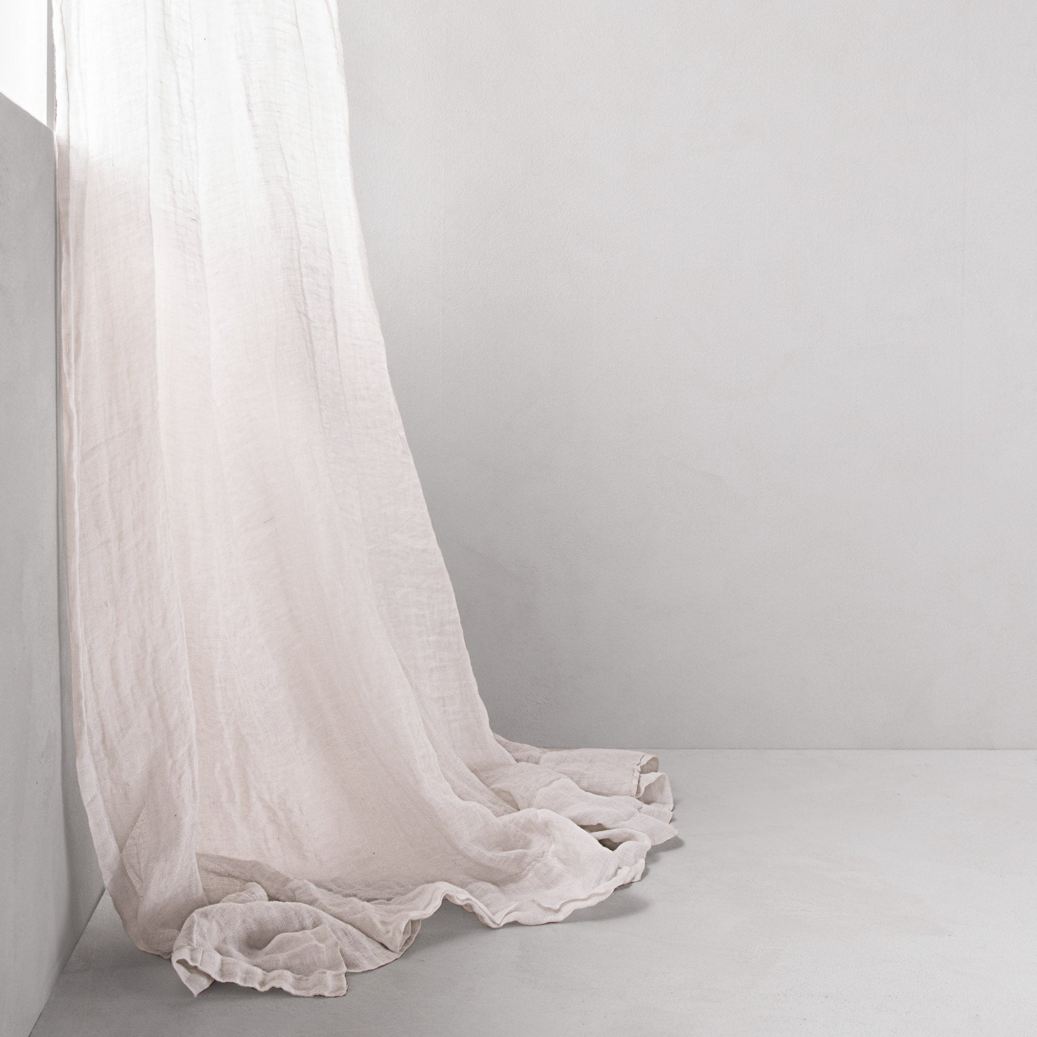 Curtain
