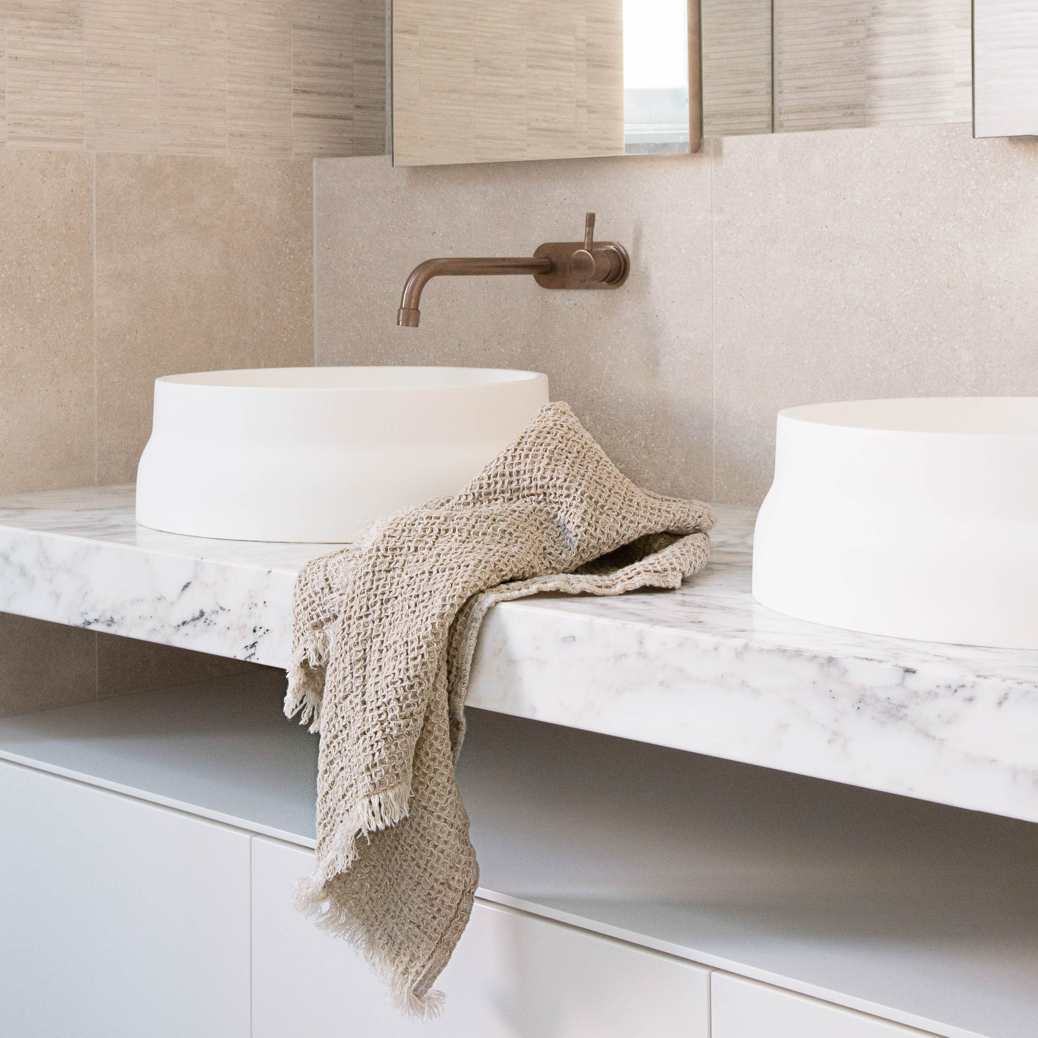 Luxury Linen Bath Towel, Sandy Color