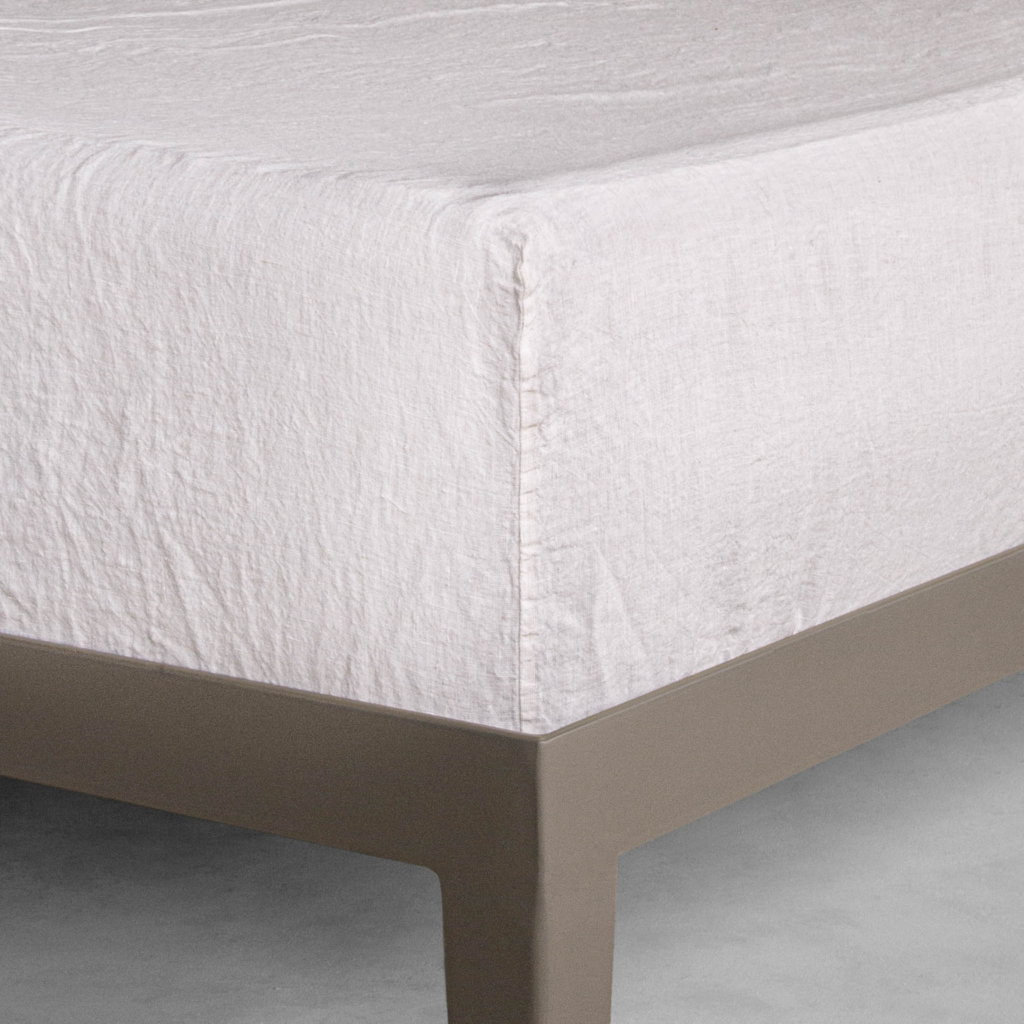 Linen Fitted Sheet | Pale Stone | Hale Mercantile Co.