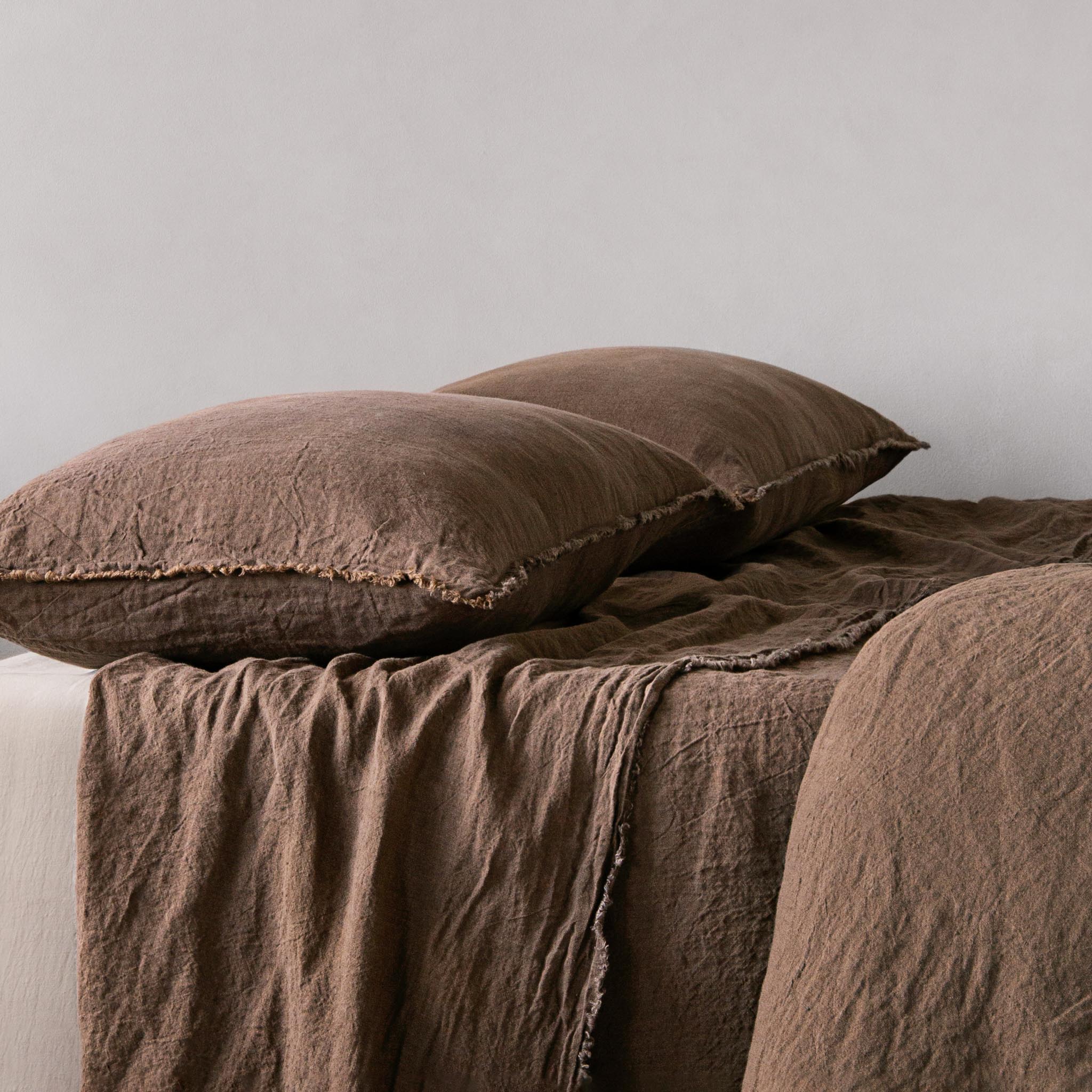 Flocca Linen Pillowcase | Chocolate Brown | Hale Mercantile Co.