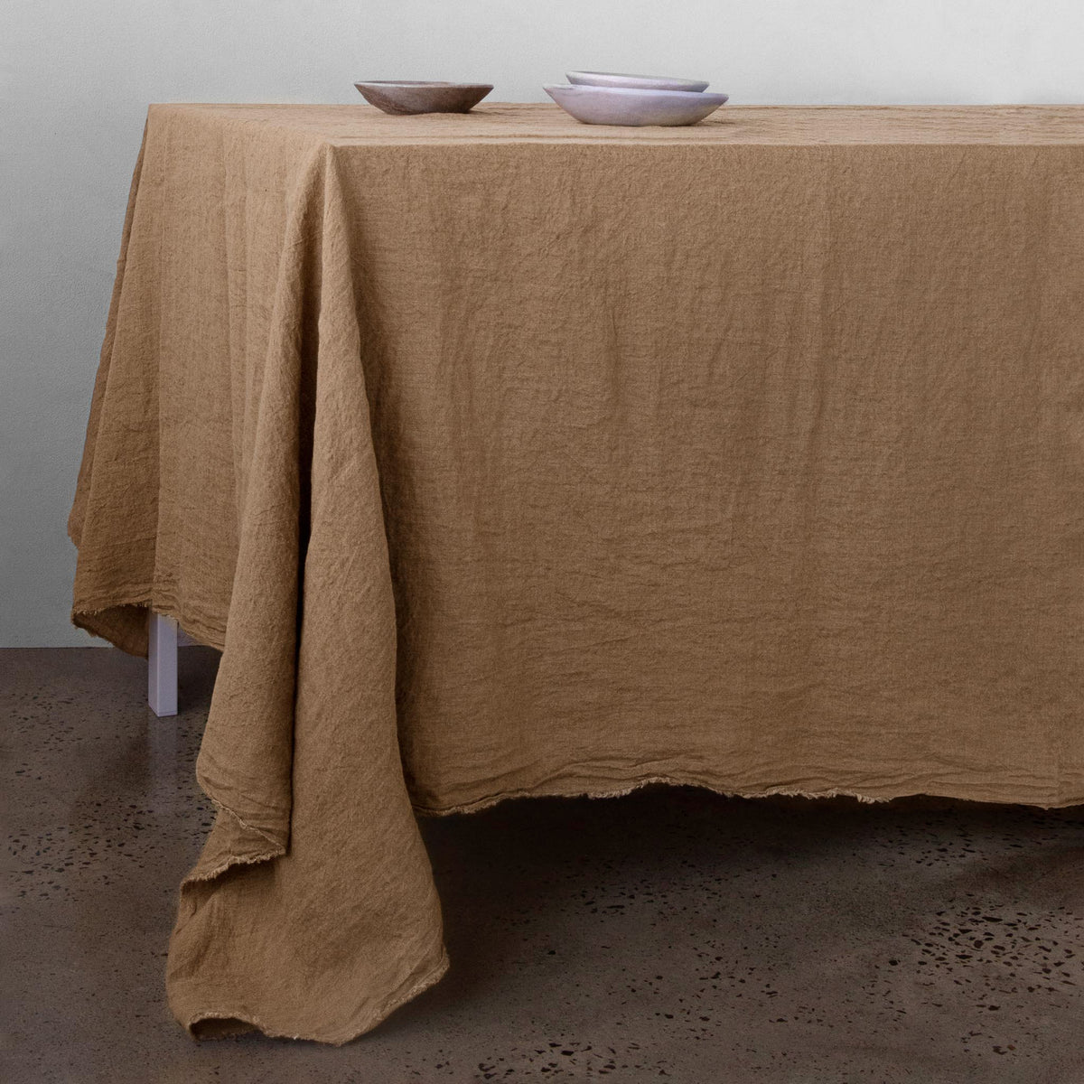 Flocca Linen Tablecloth - Carmel