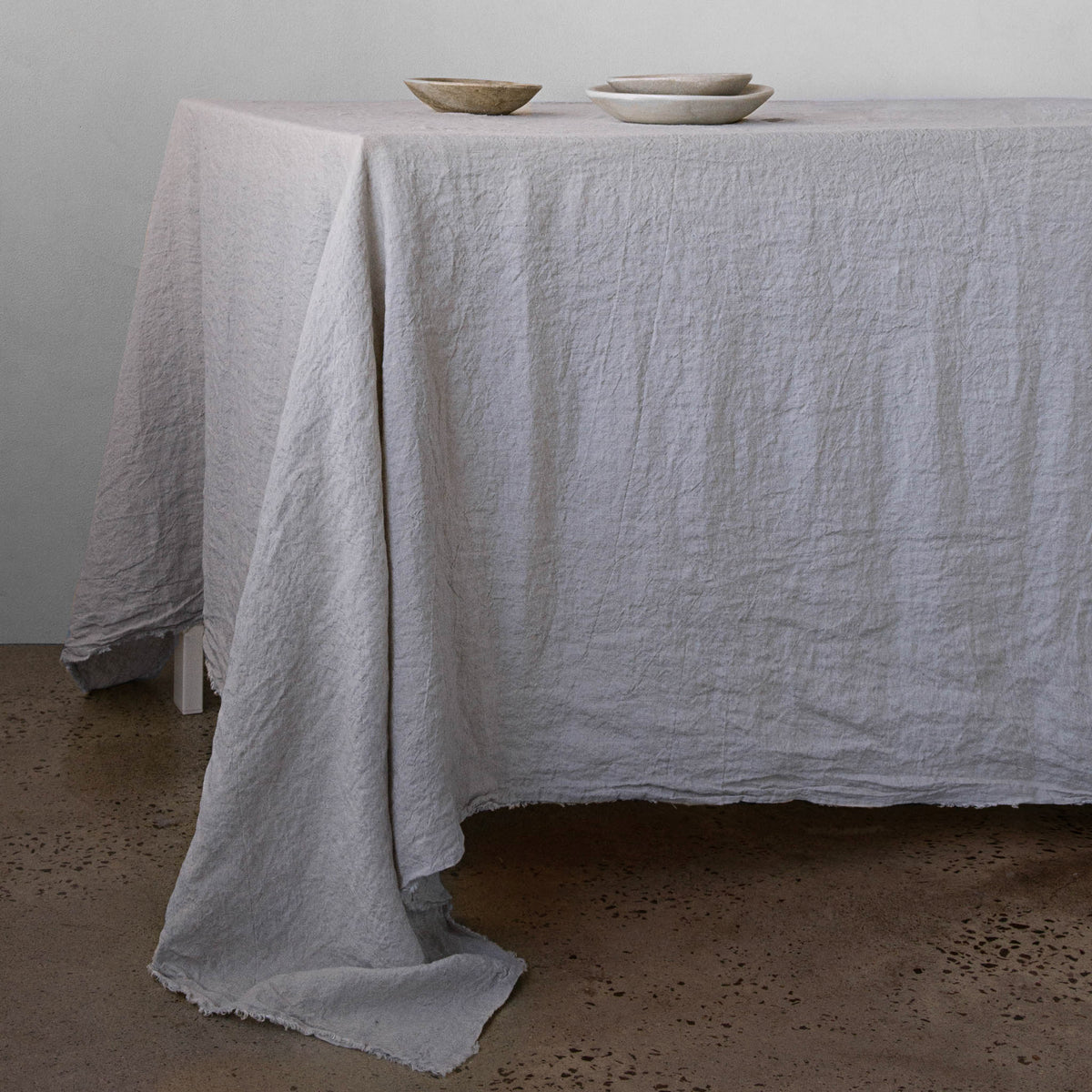 Flocca Linen Tablecloth - Fog